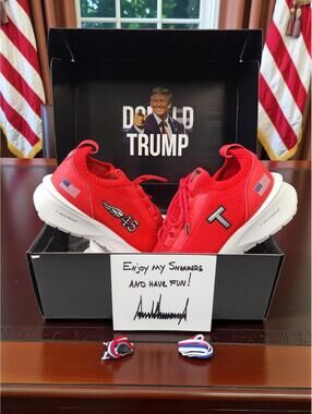 🇺🇸DONALD TRUMP POTUS 45 T-RED WAVE EXTREMELY LIMITED SIZE SIZE 13 BRAND NEW